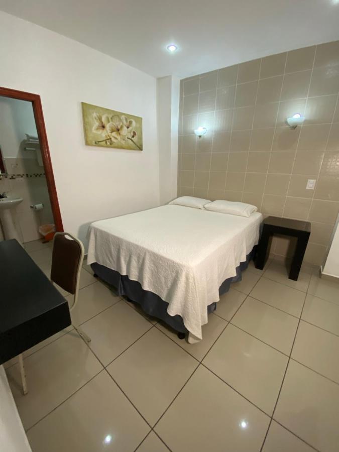 Apart Hotel Express San Pedro Sula Bagian luar foto
