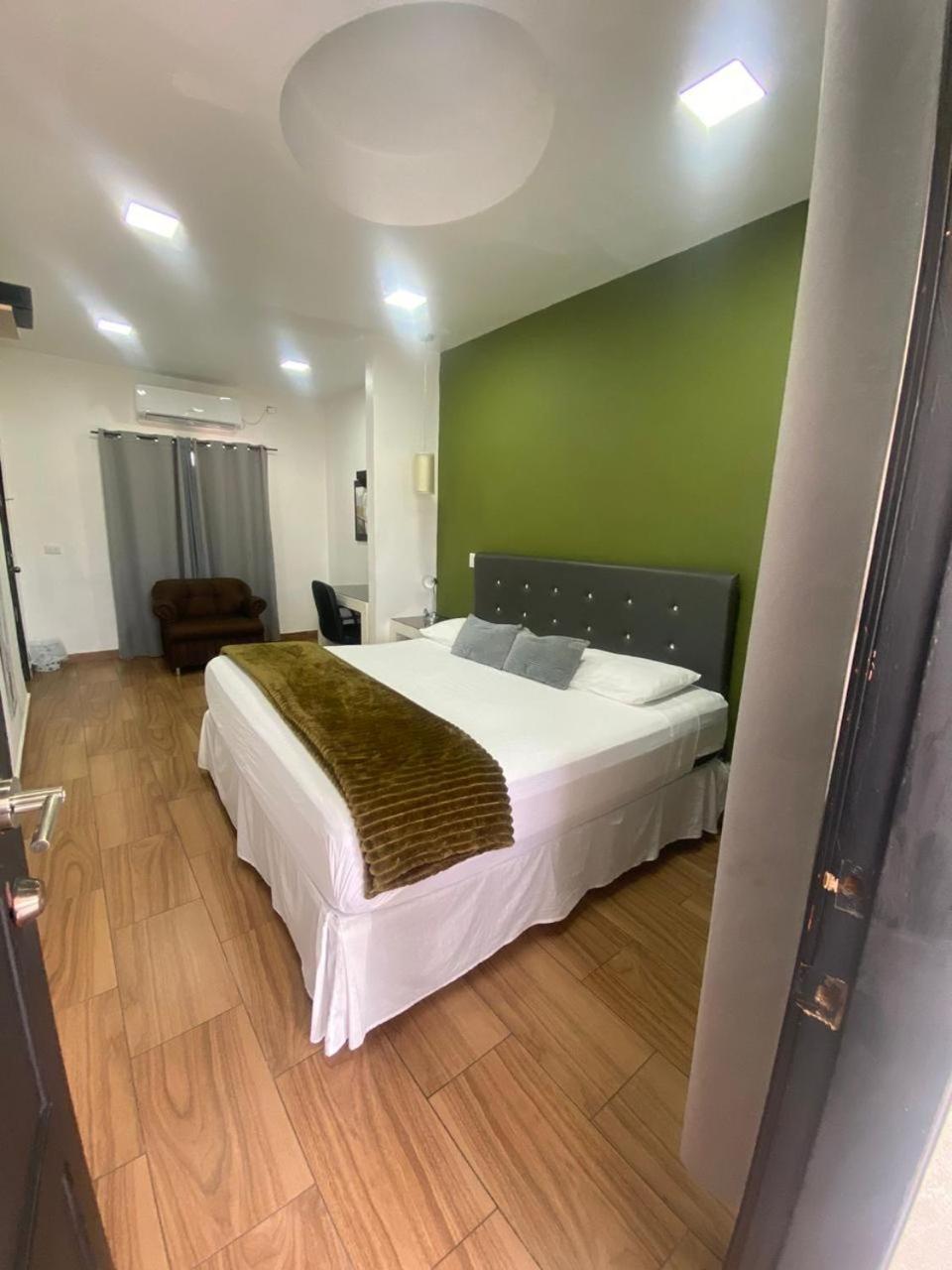 Apart Hotel Express San Pedro Sula Bagian luar foto