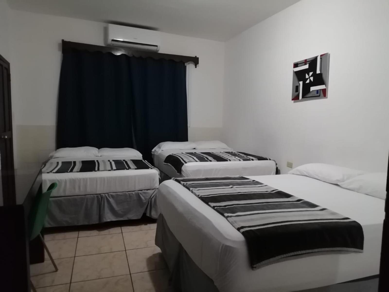 Apart Hotel Express San Pedro Sula Bagian luar foto