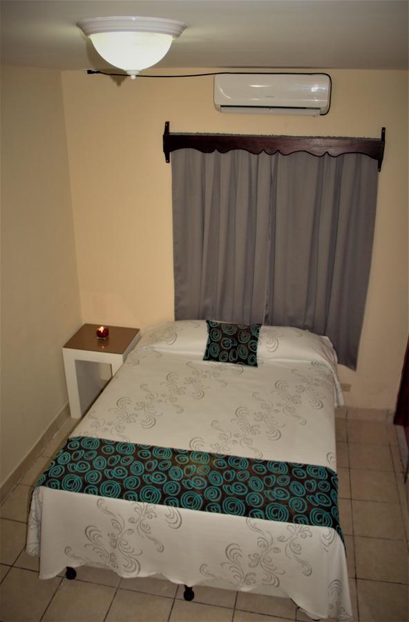 Apart Hotel Express San Pedro Sula Bagian luar foto